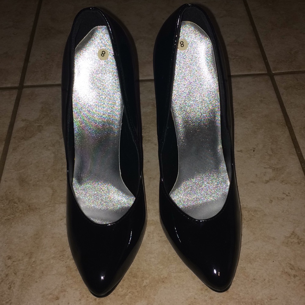 Black Pumps 👠